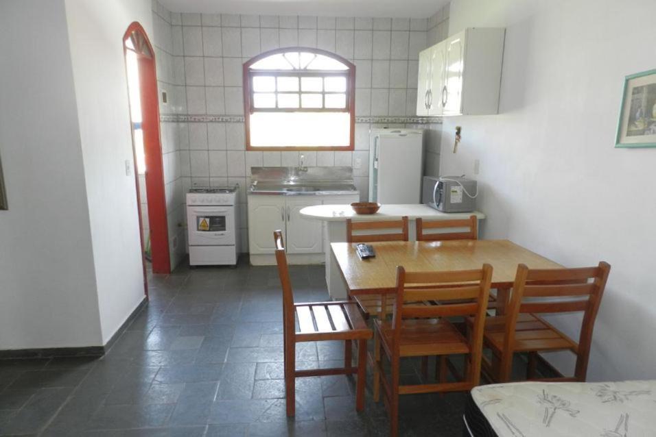 Colonial 150m Da Apartment Bombinhas